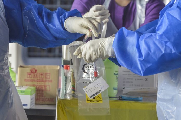 Health Ministry: 3,318 new Covid-19 cases, 17 deaths