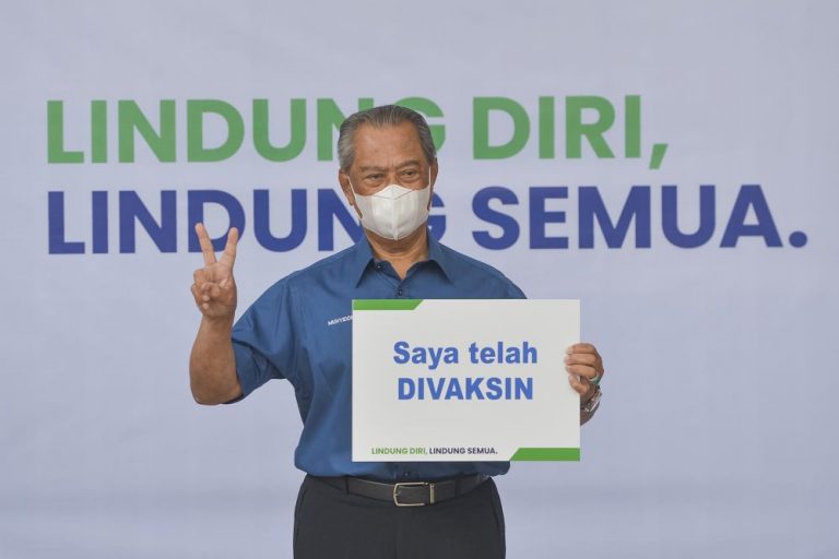 PM Muhyiddin says taking Covid-19 vaccine jab a pleasant experience