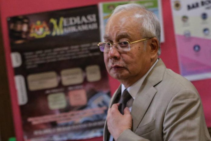 Retract chapter on Altantuya Shaariibuu or I’ll sue, Najib tells ex-AG Thomas after controversial memoir sells out