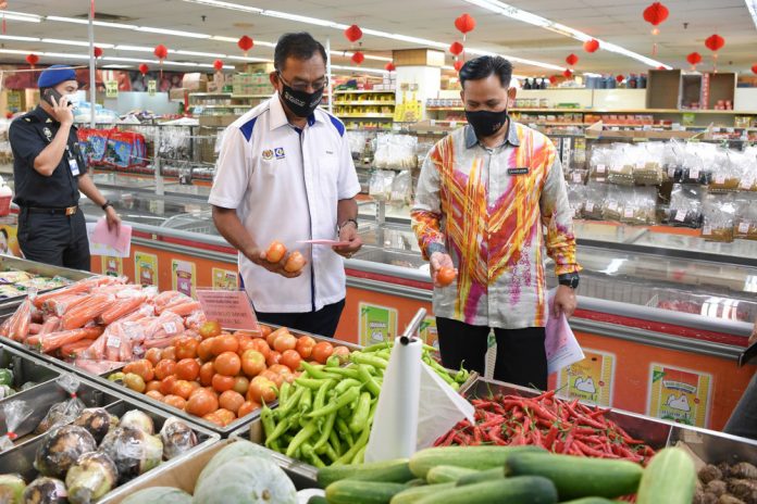 Deputy minister: 122 festive season maximum price control scheme offences recorded