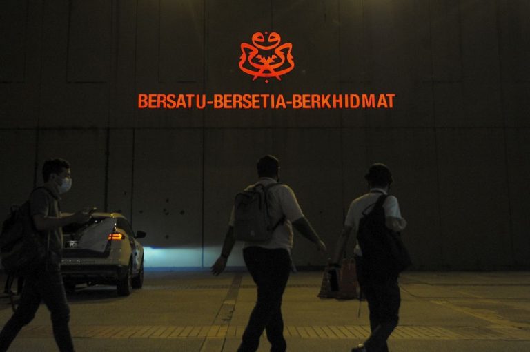 Three things that Umno needs, according to Najib: Energy, experience, wisdom