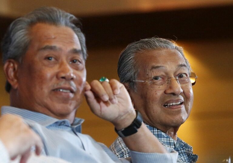 Musa Hitam: In the game of politics, Muhyiddin won over Dr Mahathir thanks to opportunism