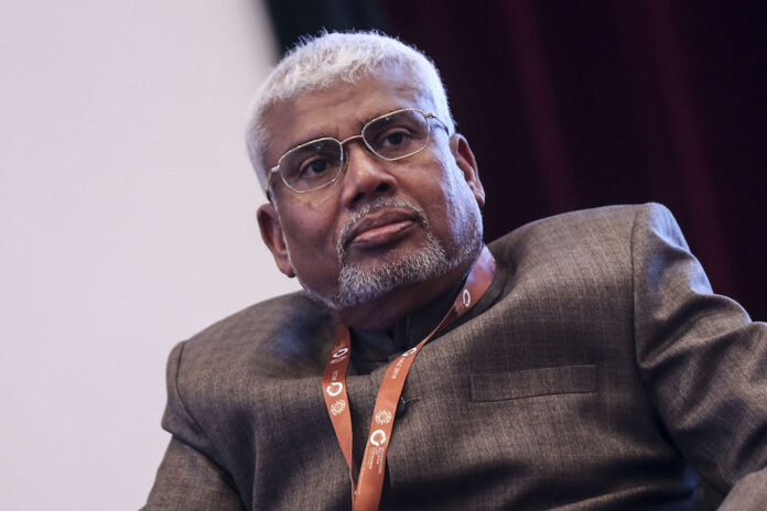 Court of Appeal Judge Hamid Sultan withdraws legal action against two lawyers