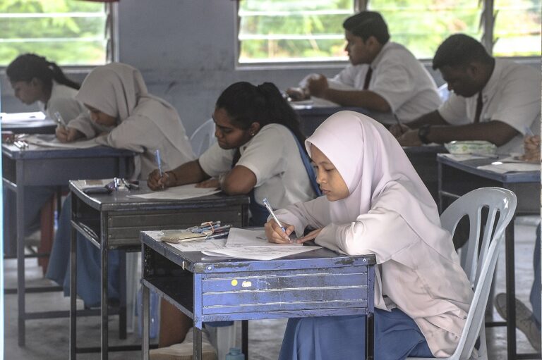 Report: Education Ministry to investigate SPM leak claims if more information emerges