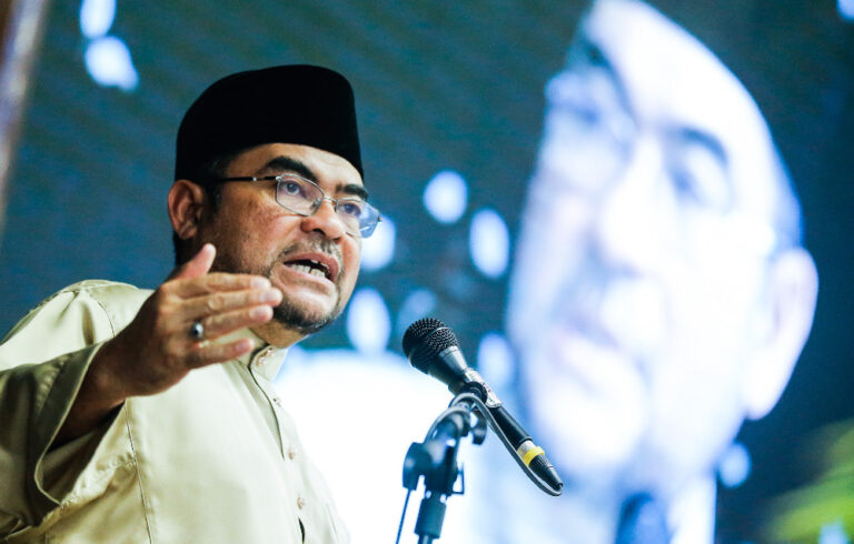Former Islamic affairs minister says ‘Allah’ court case was before Pakatan’s time in govt