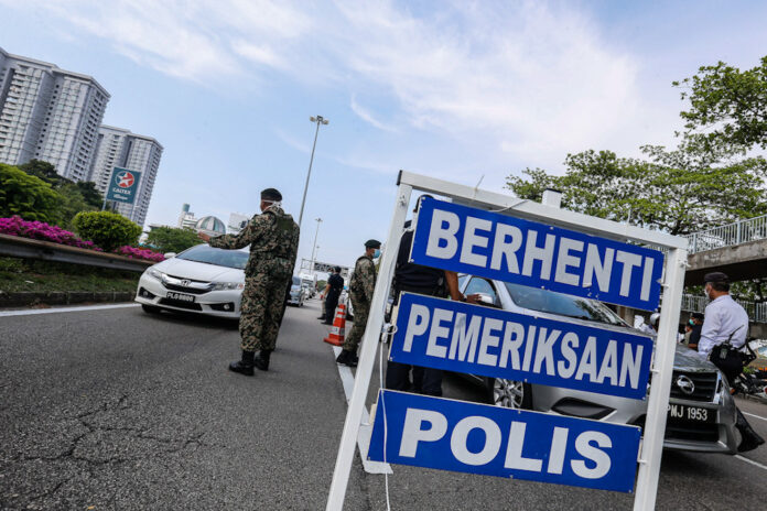 Ismail Sabri: Interstate travel still not allowed, even between green zones