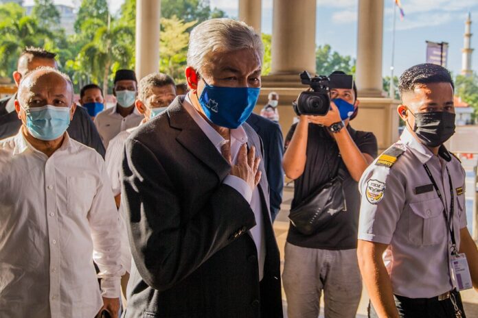Zahid's trial: MACC officer says no receipts to show charity donated RM7.5m, cash-to-cheques venture was to launder money