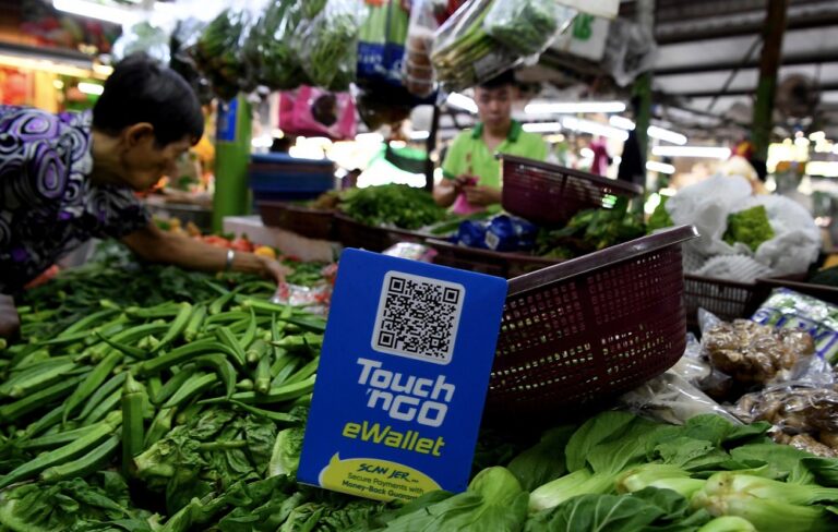 Selangor govt rolls out RM5m grant to encourage small, medium businesses to go digital