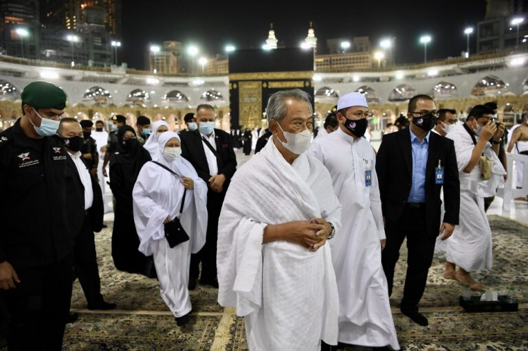 PM Muhyiddin: Opportunity to perform umrah a responsibility, not personal privilege