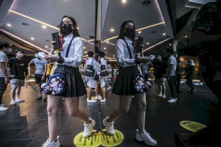Klang Valley cinemas roar back to life, with SOP-compliant sold-out screenings of Japan anime monster hit ‘Demon Slayer’