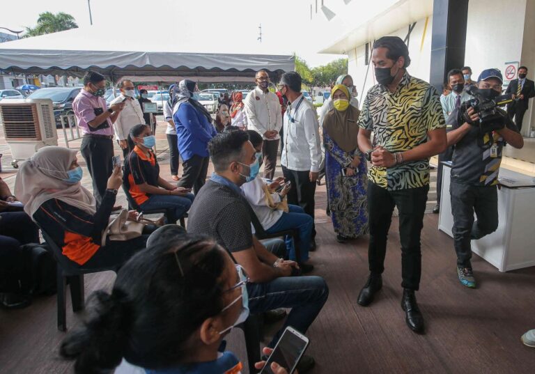 Government looking for bigger Covid-19 vaccination centres to enable 8,000 jabs a day, says Khairy