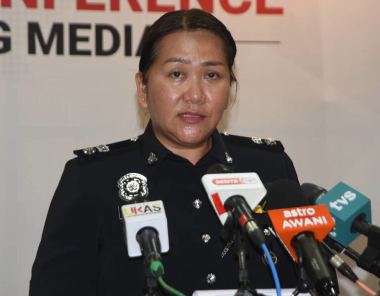 Sarawak police nab 11 alleged sellers of fake Covid-19 test results