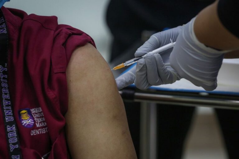 N. Sembilan mulls using Nilai Indoor Stadium as Covid-19 vaccination centre