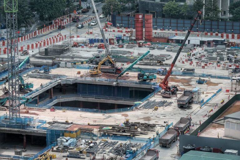 Works minister urges Malaysians to grab chance to work in construction sector