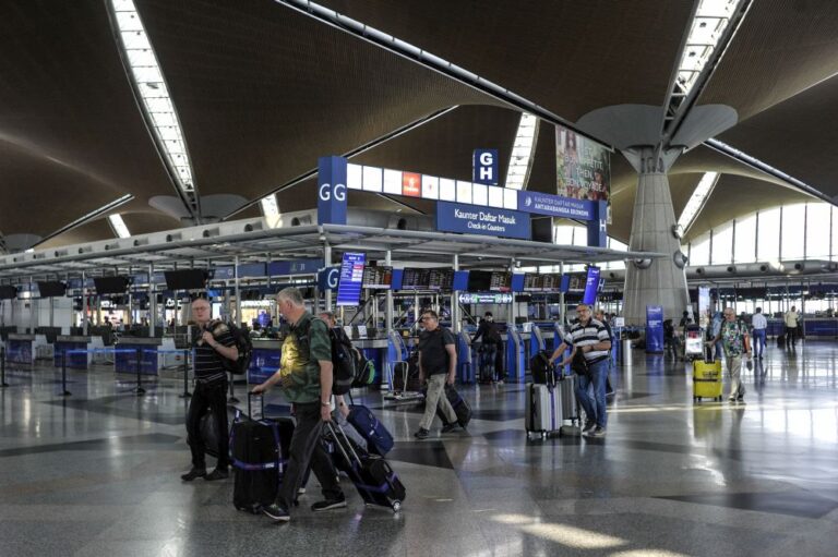 Malaysia Airports offering private health safety screening, says chairman