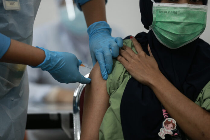 Covid-19 vaccine registration deadline can expedite immunisation programme, says deputy minister