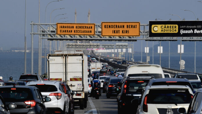 Fire Dept completes report on Penang Bridge fire, says no foul play