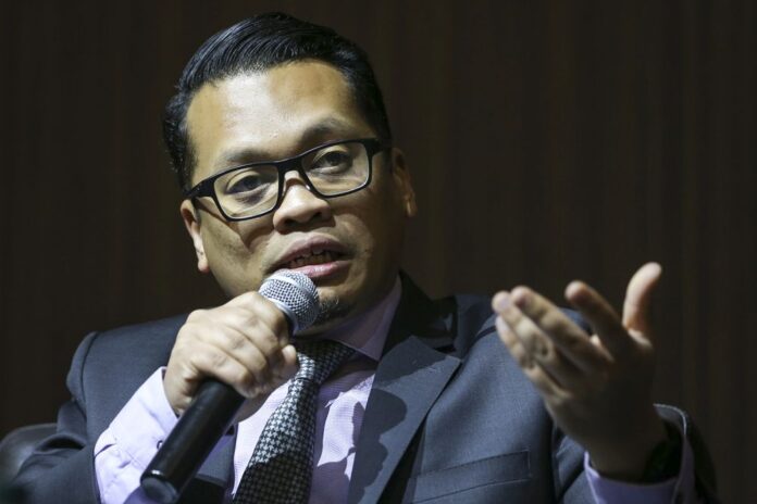 Nik Nazmi: Anwar approached to be part of Sheraton Move too, but rejected offer