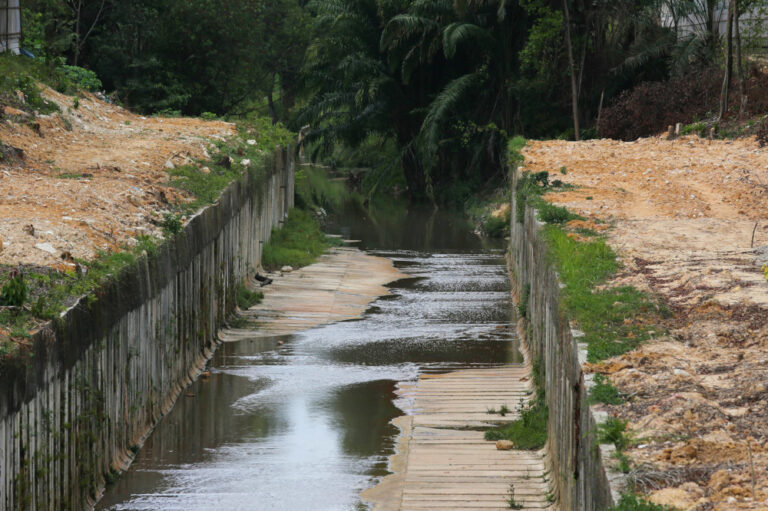 Environment minister: Black discharge in Sungai Kim Kim ‘normal pollution’, not ‘hazardous’