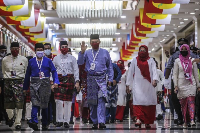 GE15: Umno willing to wait, understands current Covid situation