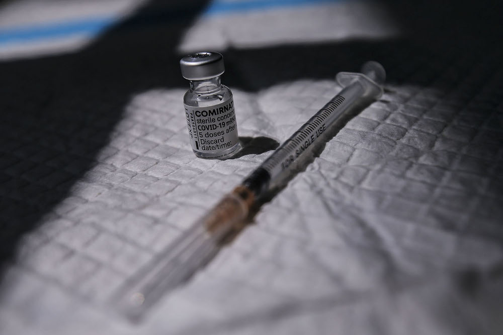 CM says approved expert panel to apprise Sarawak on Covid-19 vaccine developments