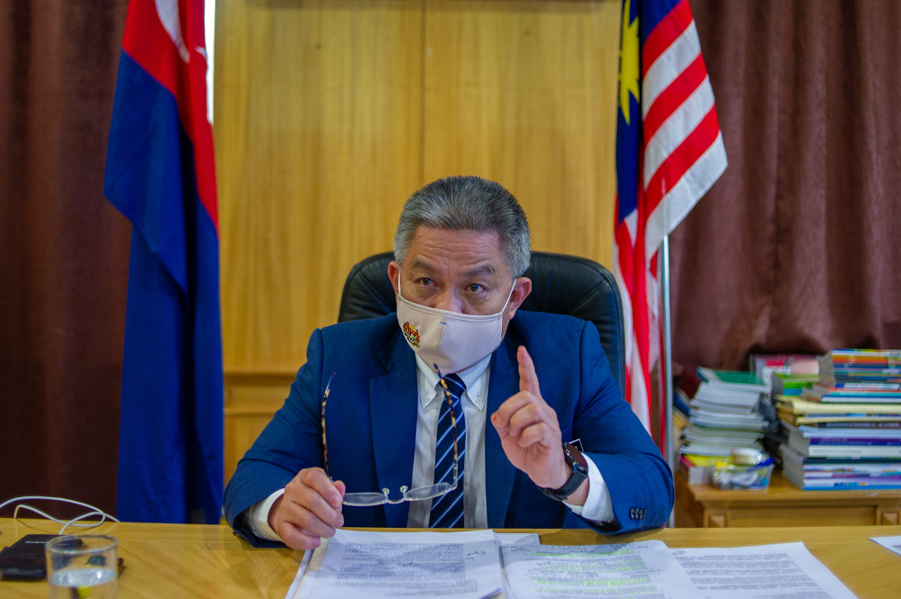 Health minister: Over 385,000 have received both Covid jabs
