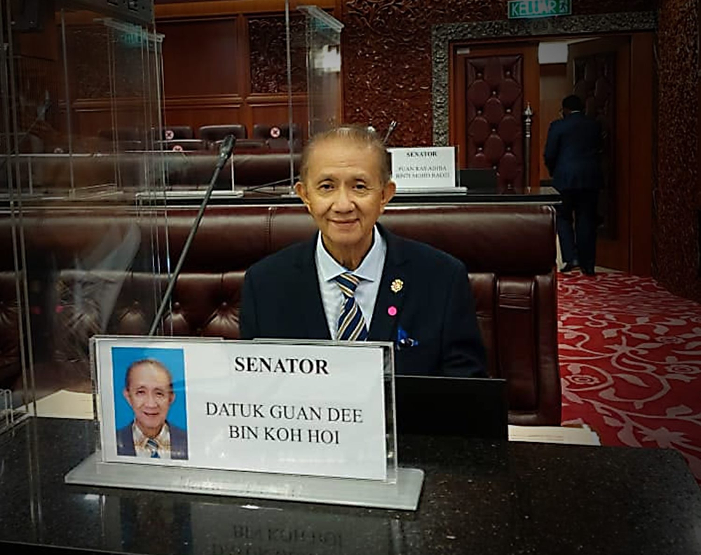 Guan Dee sworn in as deputy tourism minister