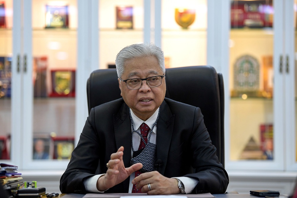 Ismail Sabri: EMCO in Tawau, tahfiz college in Kok Lanas, Institut Aminuddin Baki and staff quarters in Bentong from tomorrow