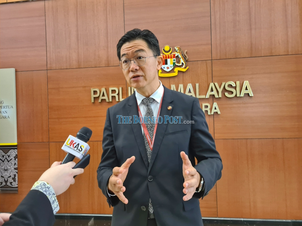 After hailing PSB’s Wong for speaking up against federal govt, SUPP’s Lau asks what he has done for Sarawak