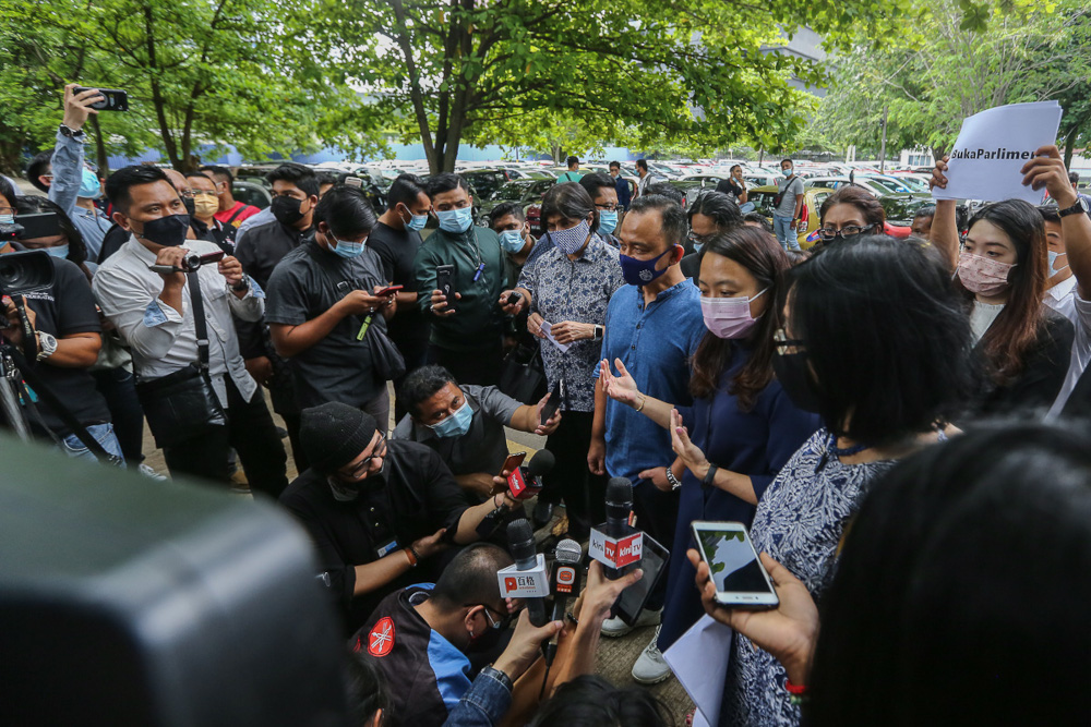 Ambiga urges civil society to push for Parliament to reopen, defend Undi18