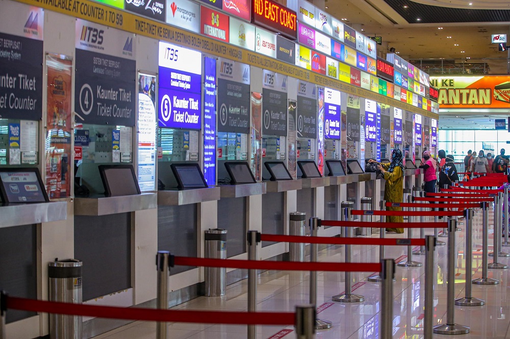 Aidilfitri: Less than 50pc bus tickets sold at Terminal Bersepadu Selatan, only 1pc sold for KTM Intercity