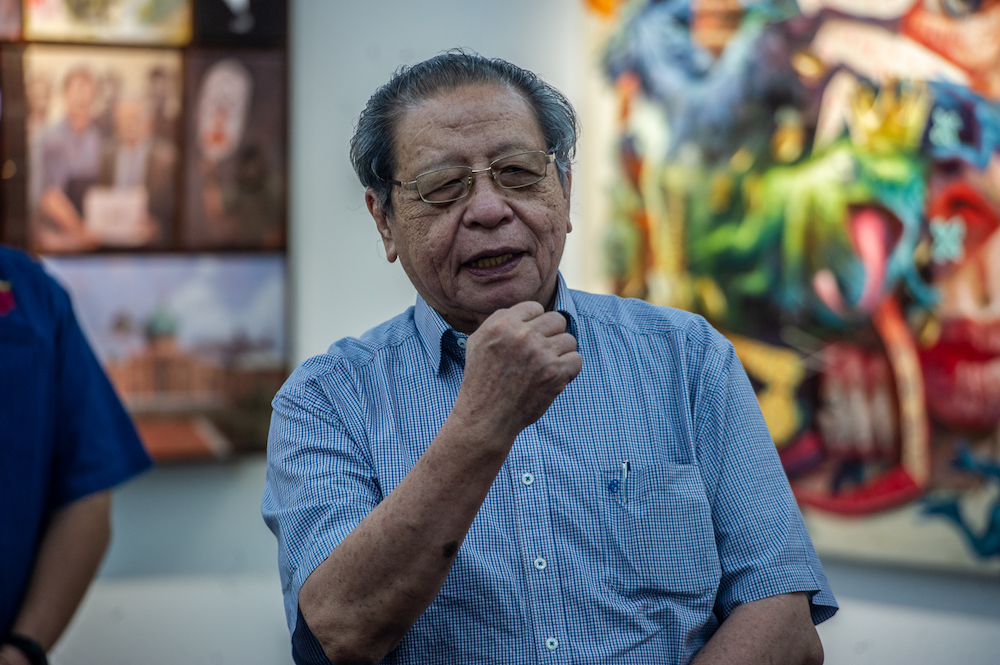 Kit Siang: Malaysians must demand inquiry into claims inmates pepper-sprayed in Jelebu Prison
