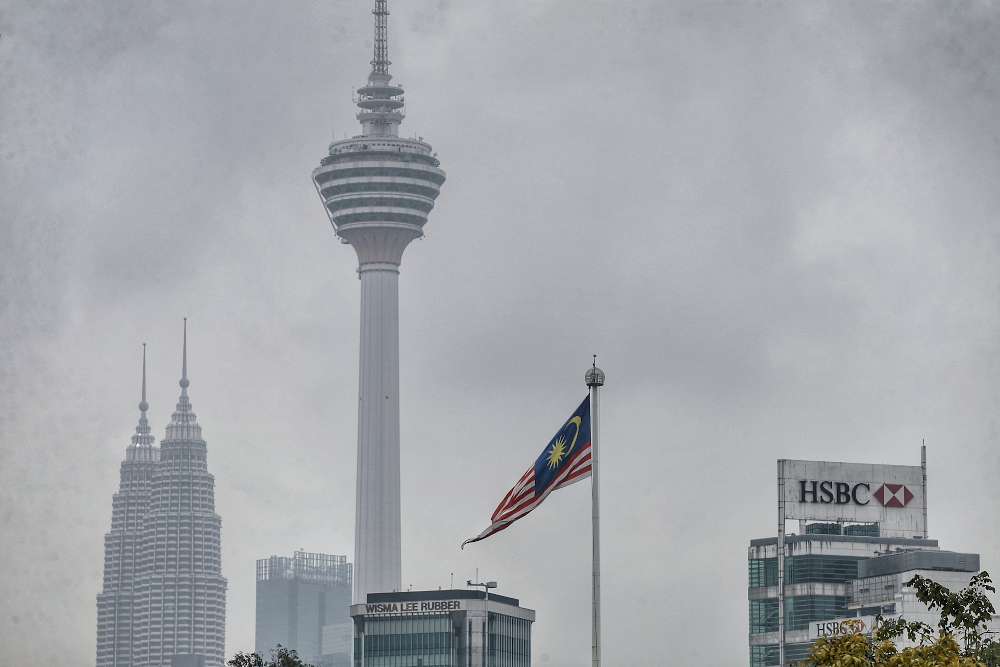 Survey: Malaysians fear losing their jobs more than contracting Covid-19
