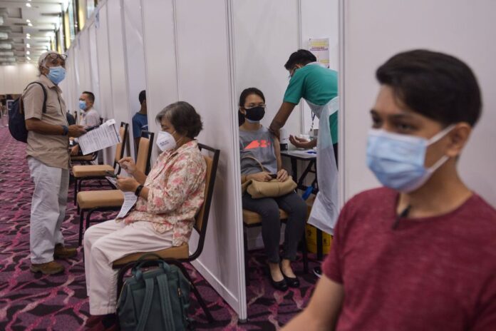 Khairy: Increase in Covid-19 cases has led to rise in vaccine registrations, show-up rate still at 80pc