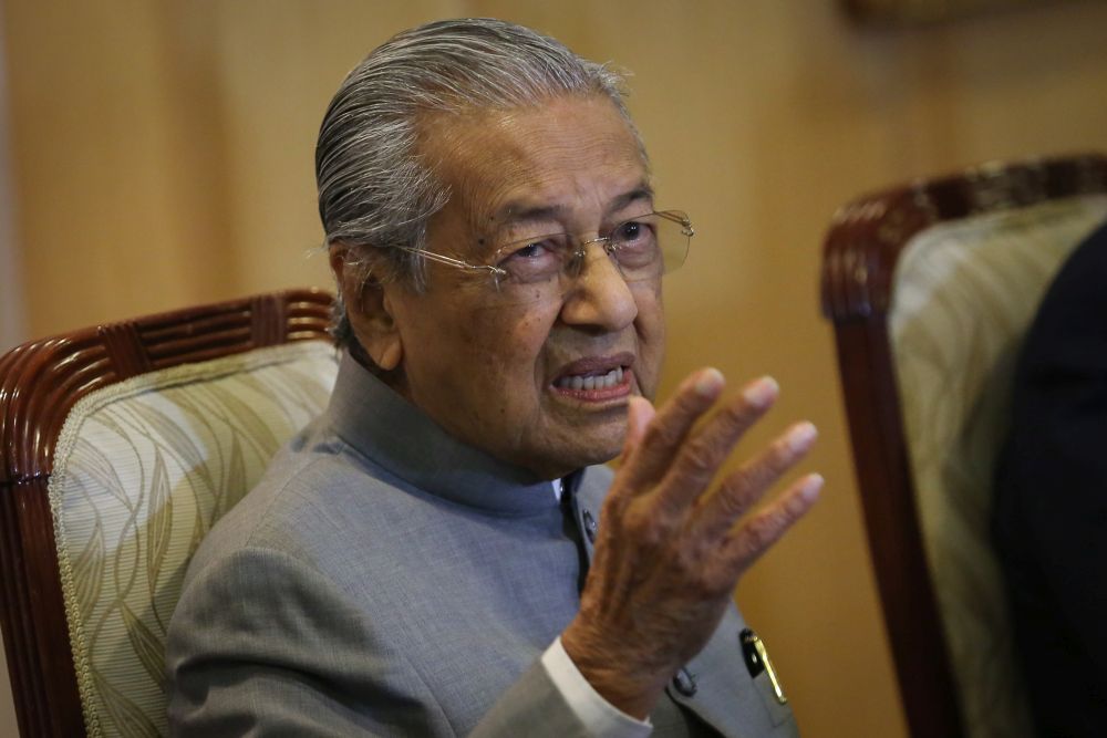 Dr Mahathir urges wealthy Muslim nations to pressure Israel using combined financial might