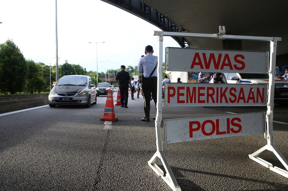 Police near Kedah border increase mobile roadblocks to prevent inter-state travel via rat trails
