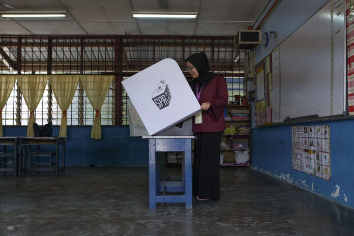 Sarawak DCM moots strict SOPs, extended voting for looming state election