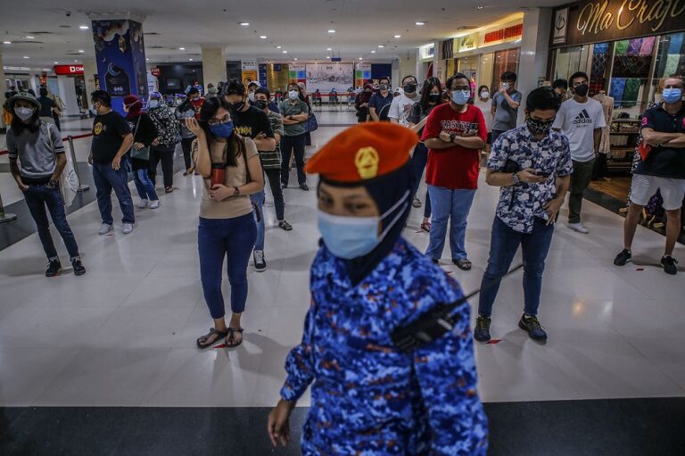 ‘Proud to serve’: Young MyVac volunteers see job as duty to Malaysia in tackling Covid-19 ‘Proud to serve’: Young MyVac volunteers see job as duty to Malaysia in tackling Covid-19