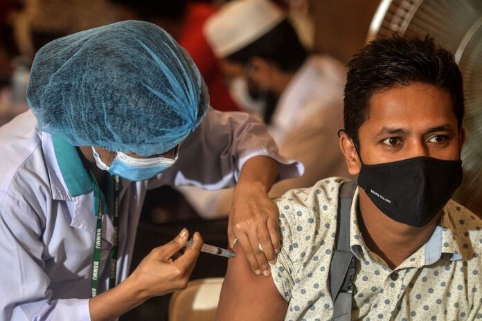 Higher Education Ministry to set up another 19 Covid-19 vaccination centres at IPTs