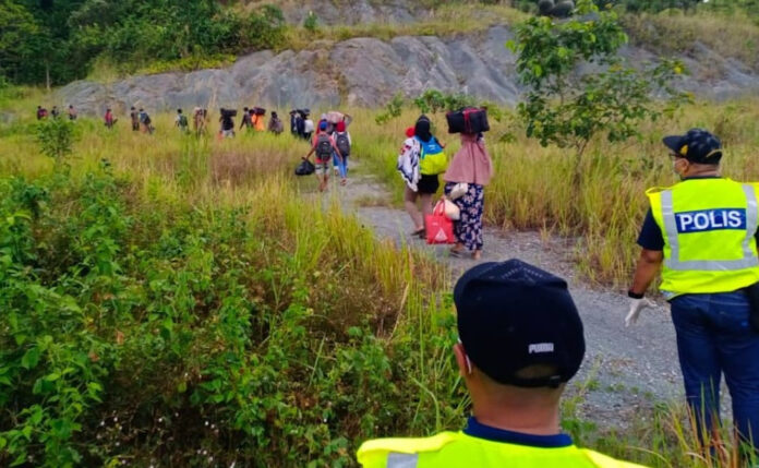 Deputy chief minister: 572 undocumented Indonesians crossing into Sarawak over last six months nabbed