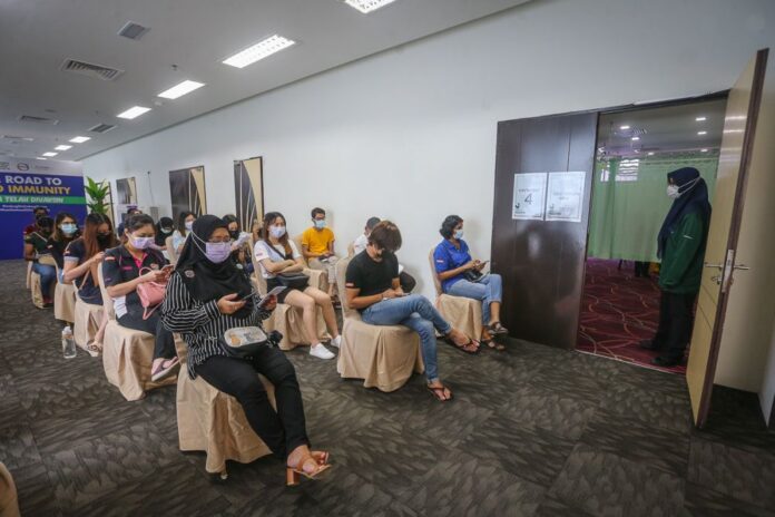 What 2.9 million doses? We don’t even have enough supply of Covid-19 vaccine, says Selangor