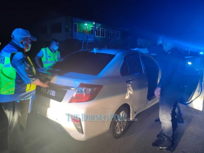Driver held after hot pursuit by Sibu police