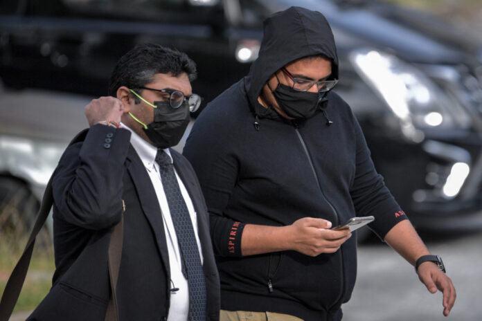 In Kuala Lumpur, two brothers plead not guilty to making false claims over RM1.5m to supply cooking oil