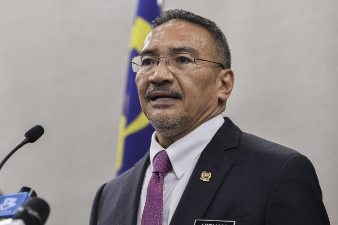 Covid-19: Foreign minister requests Egypt to vaccinate 8,000 Malaysian students