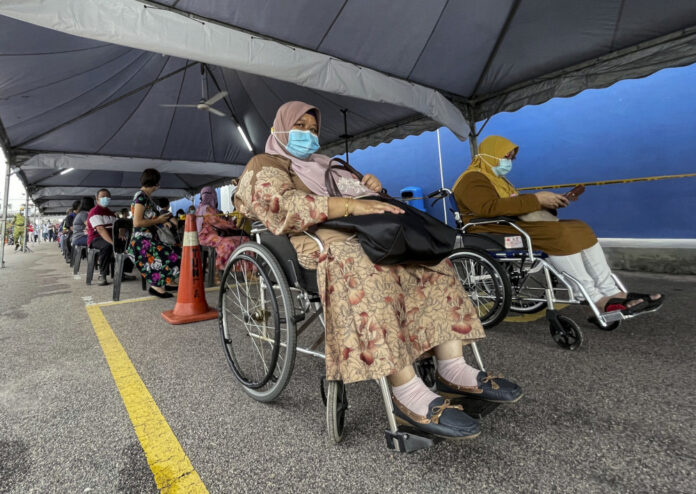 After questions over vaccination centre in Muhyiddin’s Pagoh, CITF says Muar only has two venues