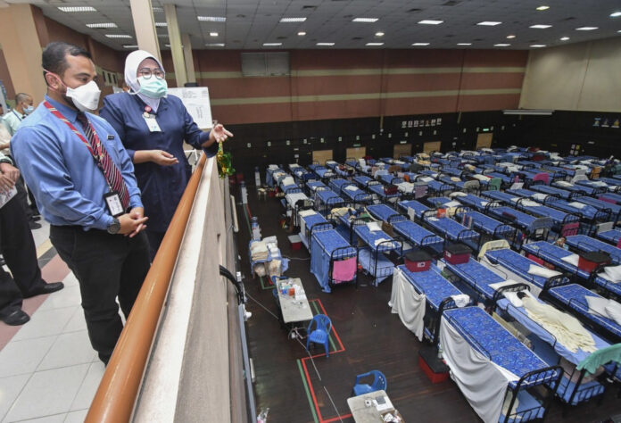 Covid-19: Two quarantine centres in Kelantan stop taking patients due to declining trend, says its director