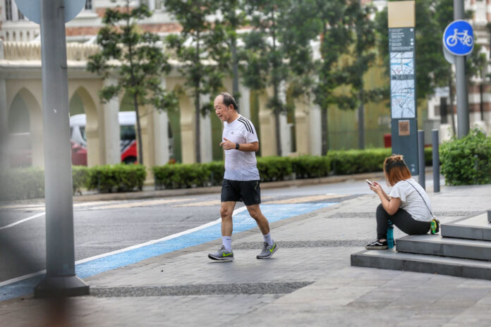 MCO 3.0: 11 held, 781 fines issued on first day of total lockdown, says home minister