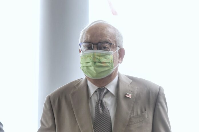 Court refuses to freeze order for Najib to pay RM1.69b taxes, says all taxpayers treated equally