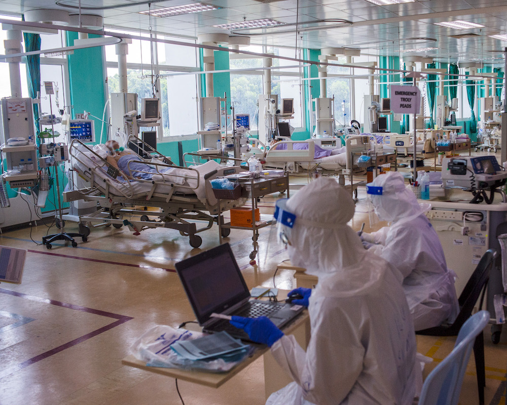 SDMC adviser: Sarawak’s ICU bed occupancy falls but mild Covid-19 cases on the rise