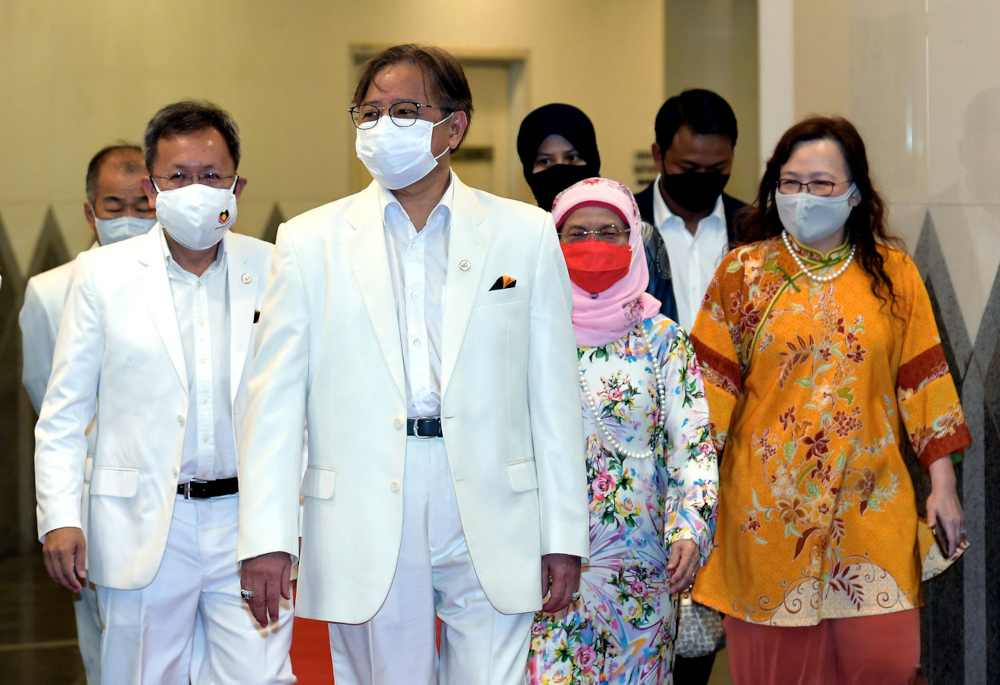 On Sarawak Day, CM tells Sarawakians to strengthen solidarity and reject division